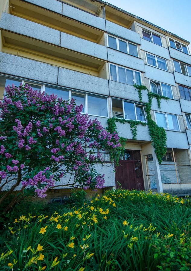 Poruka Apartamenti Ventspils Exterior photo